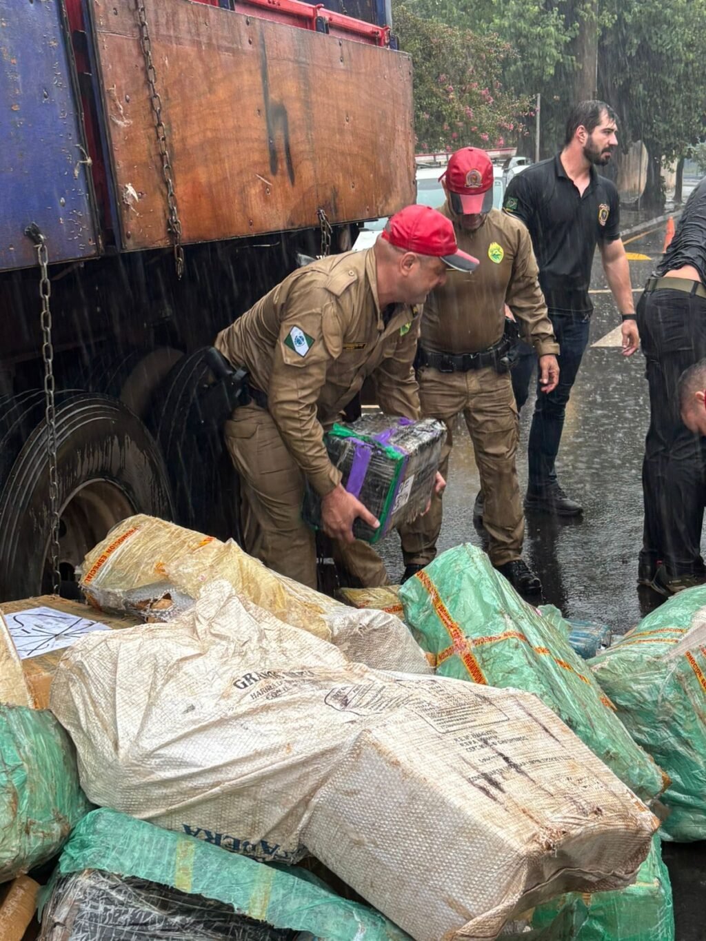 61f87bf8-7d85-4cb6-9fe4-a92984ba0de9